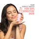 thumbnail image 2 of Limpiador Neutrogena Skin Balancing Milky 185 ml con 2% de PHA, 2 of 9