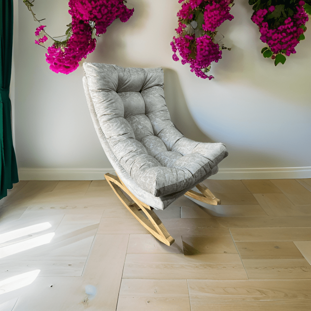 Muebles New - Silla Mecedora Coquette Beige Felpa