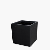 Form Design - Macetero Patagonia 25 Negro