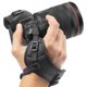 thumbnail image 1 of Correa de mano Altura Photo Rapid Fire para cámara réflex digital o sin espejo, 1 of 7