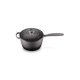 thumbnail image 1 of Cacerola Le Creuset de hierro fundido esmaltado Signature de 2,25 L, 1 of 5