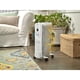 thumbnail image 2 of Calefactor de Radiador de Aceite Comfort Zone CZ7007J 1200W con Termostato Ajustable, 2 of 9
