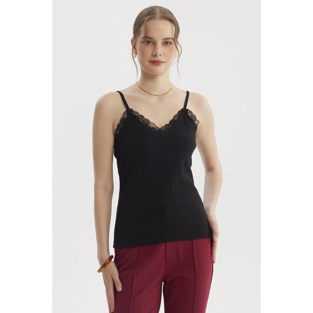 Polera Peto Mujer Pabilo Escote Con Encaje Negro