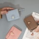 thumbnail image 4 of Cartera de mano de piel sintética de gran capacidad con cremallera para mujer, porta teléfono, bolso de mano de viaje, bolso de mano, 4 of 5