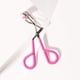 thumbnail image 5 of Rizador de pestañas Tweezerman Neon Great Grip Pink con máscara de 9 ml, 5 of 7