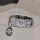 thumbnail image 2 of Anillo de Titanio Mujer brillante con Zirconios y colgante A la moda retro exclusivo, 2 of 3