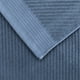 thumbnail image 2 of Toallón de Baño Jacquard Indigo, 2 of 3