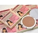 thumbnail image 3 of Kit de belleza TheBalm Manizer en polvo prensado translúcido Betty Lou, 3 of 7