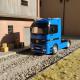 thumbnail image 2 of Camión Mercedes Benz Actros escala 1:32 azul, 2 of 3