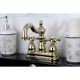thumbnail image 2 of Grifo para lavabo Kingston Brass Heritage de 4 pulgadas con instalación central, 2 of 4