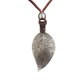 thumbnail image 1 of Hoja Grande Con Patrón Curvo Colgante De PU Marrón Collar De Cuero Plateado, 1 of 3