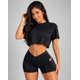 thumbnail image 2 of Conjunto Deportivo Mujer Short Pretina Cruzada Y Polera Crop, 2 of 3