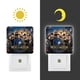 thumbnail image 3 of Una Noche en el Museo Luz nocturna LED con sensor de anochecer a amanecer para dormitorio, baño, pasillo, escaleras - Lámpara LED nocturna de enchufe, 0.5W - 1 pieza, 3 of 6