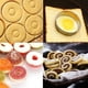 thumbnail image 3 of Juego de 24 mini cortadores de galletas con formas geométricas, de acero inoxidable, para hornear, con forma de corazón, triángulo, redondo y círculo pequeño., 3 of 8