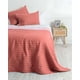 thumbnail image 3 of Cubrecama Quilt Toledo King Mashini MAS 2 ALMOHADAS DE REGALO, 3 of 4