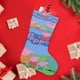 thumbnail image 4 of Peppa Pig Tema: Calcetines de Navidad, fino lino blanco para colgar en escaleras y chimenea, decoración navideña para el hogar, regalo de Navidad. 45cm × 32cm, 4 of 5