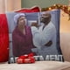 thumbnail image 4 of El Apartamento Fundas de almohada de terciopelo con tema, regalos de funda de almohada, decoración para el hogar, cojín de lanzar, regalo de cumpleaños para fans y parejas.30*30cm., 4 of 6