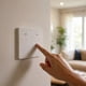 thumbnail image 3 of Interruptor Inteligente Wifi Mecánico 2 Botones Blanco - Compatible con Tuya / Smart Life, Alexa y Google Home, 3 of 3
