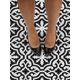 thumbnail image 4 of Baldosas FloorPops Parma Peel & Stick, color negro, 30 x 30 cm, 4 of 7