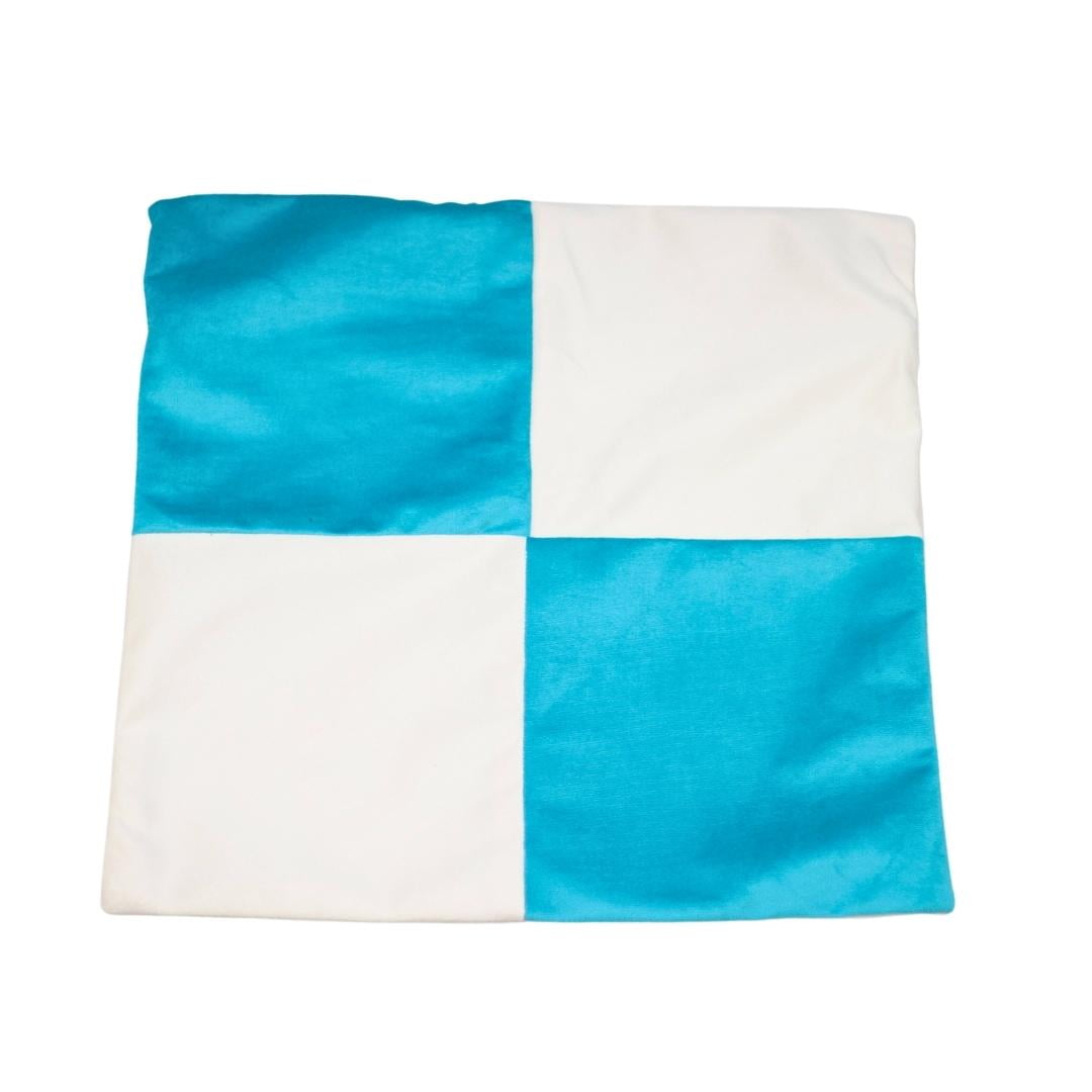 Máxima Design - Funda Cojín Gabriela Turquesa Blanco Felpa 50x50 Cm