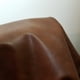 thumbnail image 3 of Tela NAT Leathers, coñac, marrón rústico, bicolor, vegano, 0,9 mm, 3 of 9