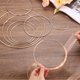 thumbnail image 4 of Uxcell 20 piezas de aros para atrapasueños, aros de metal para manualidades, aros florales de 5" para macramé, para manualidades DIY, dorado, 4 of 7
