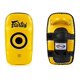 thumbnail image 4 of Almohadillas Fairtex KPLC5 para muay thai ligeras, negras y doradas, 4 of 5