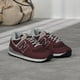 thumbnail image 3 of Zapatilla New Balance 574 Core para mujer, color burdeos y blanco, 3 of 3