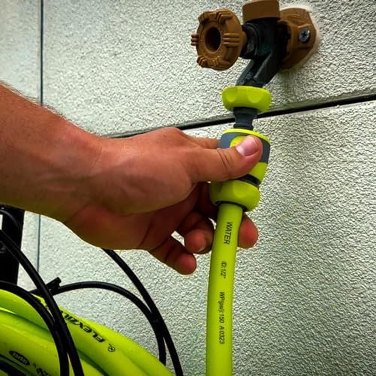 Manguera Jardín Flexzilla Hfzg12050qn 15m Kit Conectores