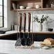 thumbnail image 2 of Set de Utensilios de Cocina 7 Piezas Negro Mármol, 2 of 8