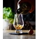 thumbnail image 4 of Set de regalo de 2 vasos de whisky GLENCAIRN con funda de viaje, 4 of 5