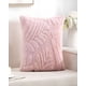 thumbnail image 3 of Set De 4 Fundas Peludas De Hoja Moderna 45x45 Rosa, 3 of 3