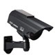 thumbnail image 1 of Cámara de seguridad solar ficticia F FINDERS&CO con luz intermitente, 1 of 6