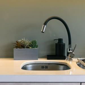 Vadell Home - Suculentas 20 Cm Con Macetero Rectangular