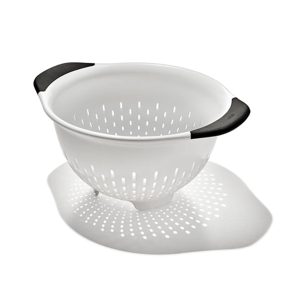 Colador OXO Good Grips de plástico, 3 litros, blanco