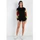 thumbnail image 4 of Conjunto de Top con Capucha y Shorts con Estampado Floral en Rojo y Lima con Efecto Satén Negro y Negro/flor M, 4 of 5