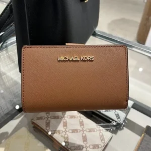 Cartera Michael Kors Bifold Jet Set Travel Luggage