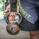 thumbnail image 5 of Barra Gymnastics Grips WOD Nation para entrenamiento de dominadas, 5 of 7