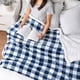 thumbnail image 4 of Manta PAVILIA Buffalo Plaid Sherpa blanco/azul marino, 150 x 200 cm, 4 of 9