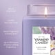 thumbnail image 3 of Vela perfumada Yankee Candle, lavanda y vainilla, 650 ml, 3 of 7