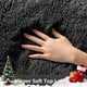 thumbnail image 2 of Alfombra negra Ophanie Shaggy Fluffy Soft de 6 x 9 pies para sala de estar, 2 of 6