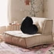 thumbnail image 5 of Esta almohada de peluche con forma de corazón es perfecta para San Valentín y el Día de la Madre. Almohada con forma de corazón., 5 of 5
