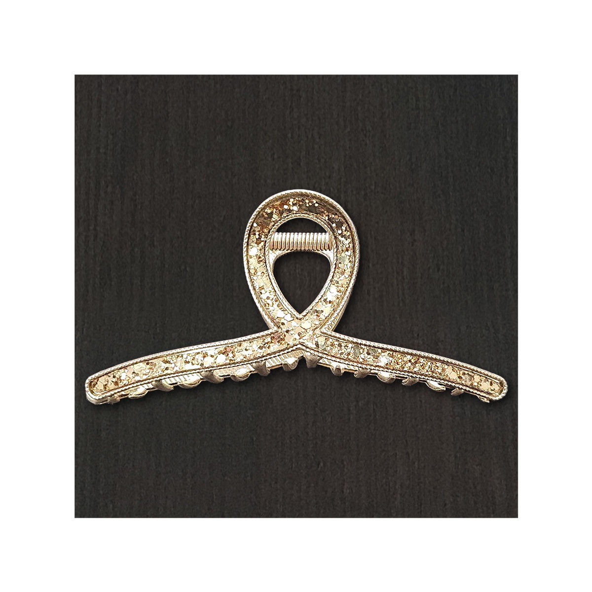 Besty - Traba Brillos Garra Tiburón De Cabello Infinity Dorado