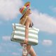 thumbnail image 5 of Bolsa de playa Becokan grande impermeable para mujer con cremallera, 5 of 7