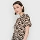 thumbnail image 3 of Polera Mujer Botones Animal Print Gris Corona, 3 of 5