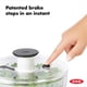 thumbnail image 4 of Espinillo para ensaladas OXO Good Grips, tamaño grande, 5,9 L, color blanco, 4 of 9