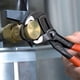 thumbnail image 4 of Alicates para bombas de agua Knipex Cobra 87 01 180, empuñadura de plástico de 18,5 cm, 4 of 8