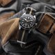 thumbnail image 3 of WatchGecko Ridge Correa de Nylon para Reloj 22 mm Negro con Franja Beige, 3 of 7
