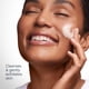 thumbnail image 5 of Gel limpiador Eucerin Radiant Tone con complejo AHA, 200 ml, 5 of 9