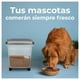 thumbnail image 3 of Contenedor Hermético para Comida de Mascotas con Ruedas 15 Kg, 3 of 3
